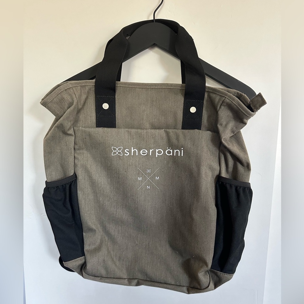 NWOT Sherpani Via Convertible Backpack Tote